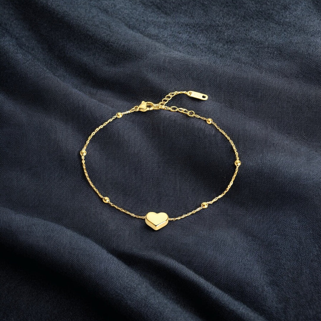 Dainty Gold Heart Charm Anklet
