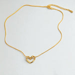 Load image into Gallery viewer, Minimalist Gold Heart Necklace
