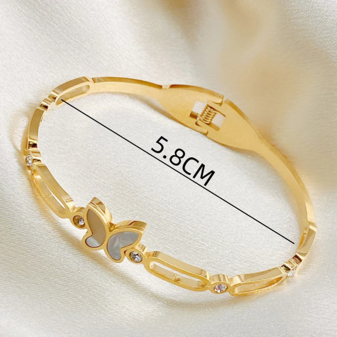 Dainty Gold Butterfly Bracelet
