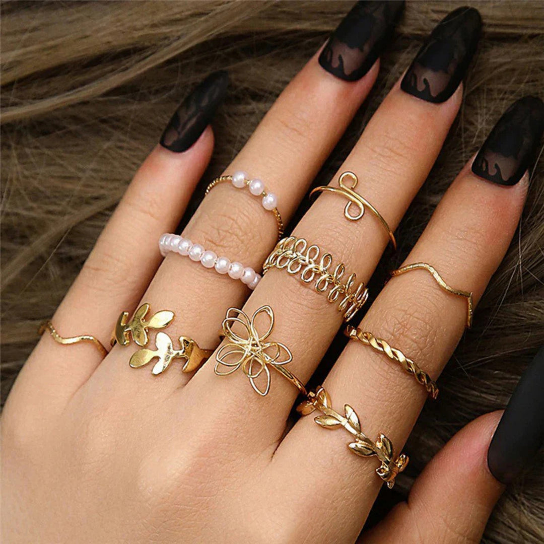 Chic & Stackable Set of 10 Gold Rings